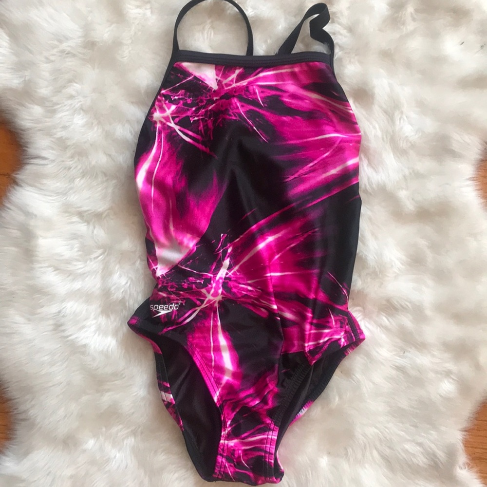 Swimwear bathing suit